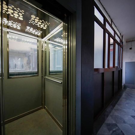 The Door Saturday Apartment Naples Exterior photo