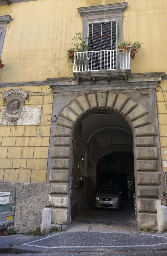 The Door Saturday Apartment Naples Exterior photo
